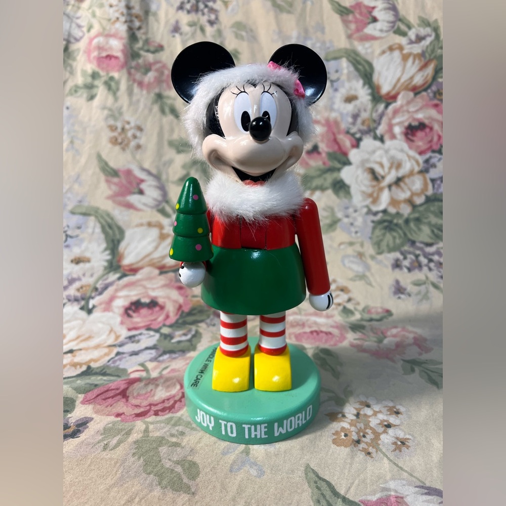 Minnie Mouse Holiday Nut Cracker Figurine